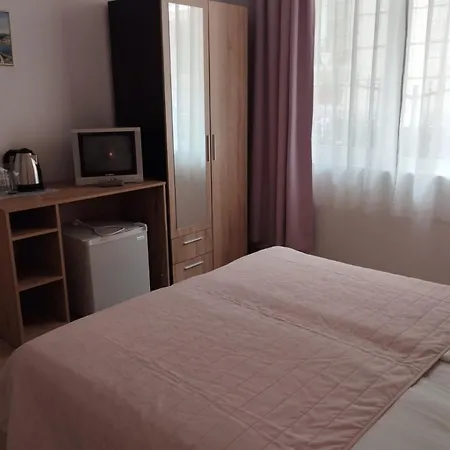 Къща За Гости Чупови Appartamento *