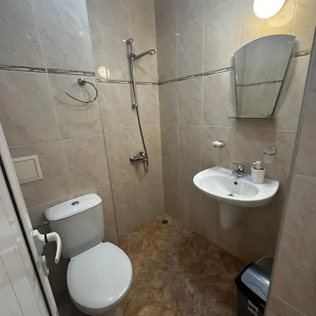 чупови Apartment *