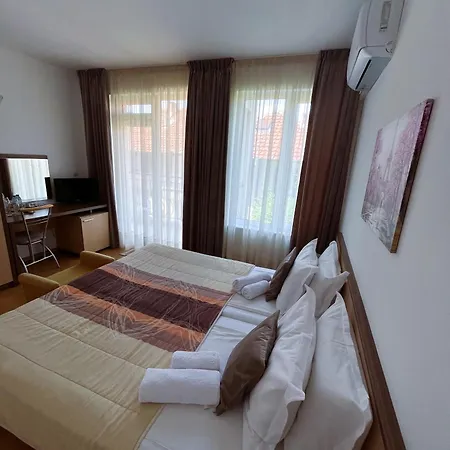 чупови * Nesebar